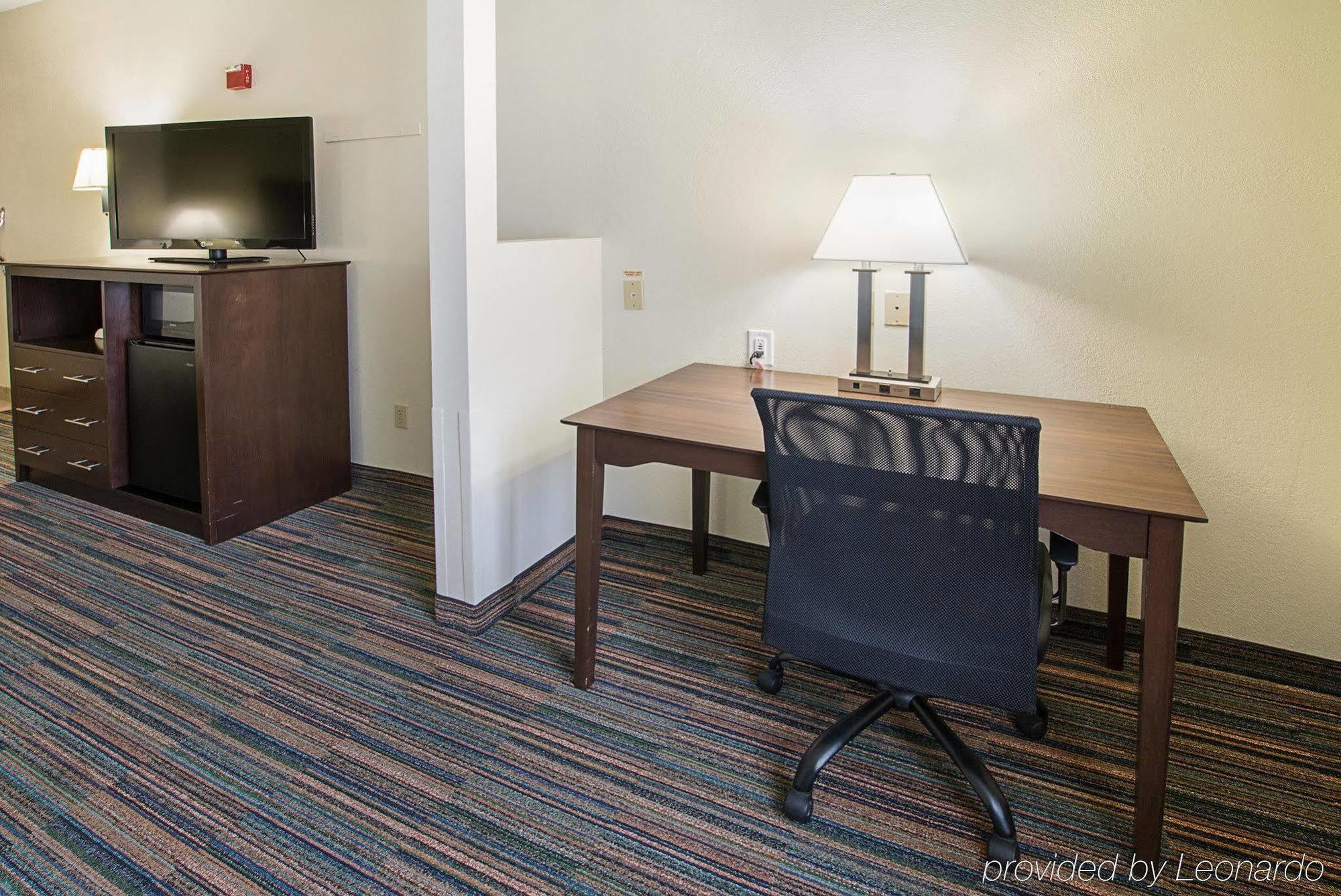 Quality Suites Temple Extérieur photo
